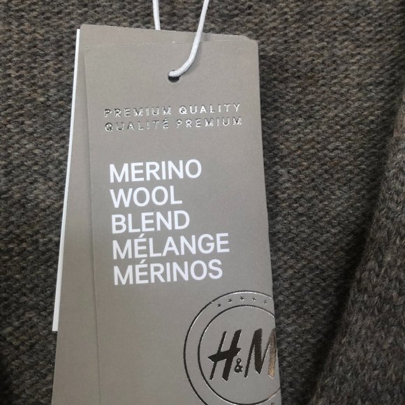 Oversized Wool-blend Bell Sleeve Sweater - Picture 4 of 5